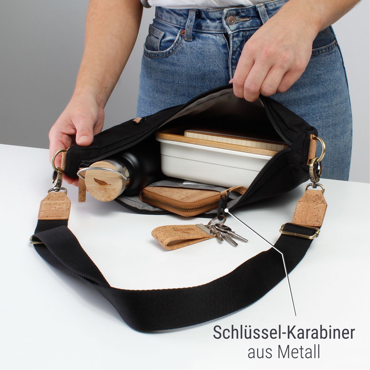 "Easy" Moonbag mit breitem Gurt