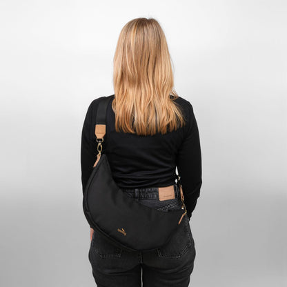 "Easy" Moonbag mit breitem Gurt