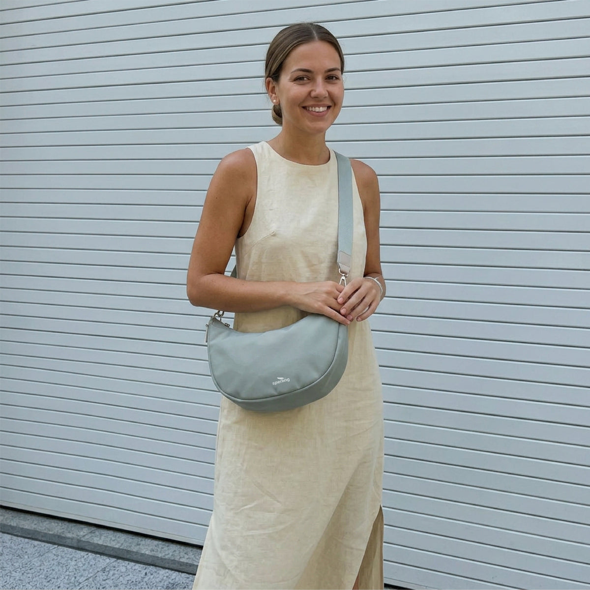 "Easy" Moonbag mit breitem Gurt