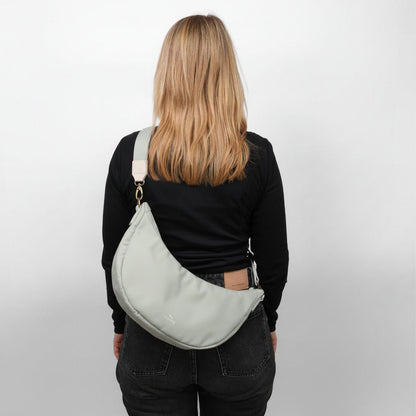 "Easy" Moonbag mit breitem Gurt